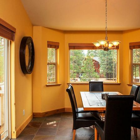 5-Star Luxury Tahoe Cabin! Great Location! Pool Table!Darts! Poker! Ping Pong! Games! South Lake Tahoe Exterior photo