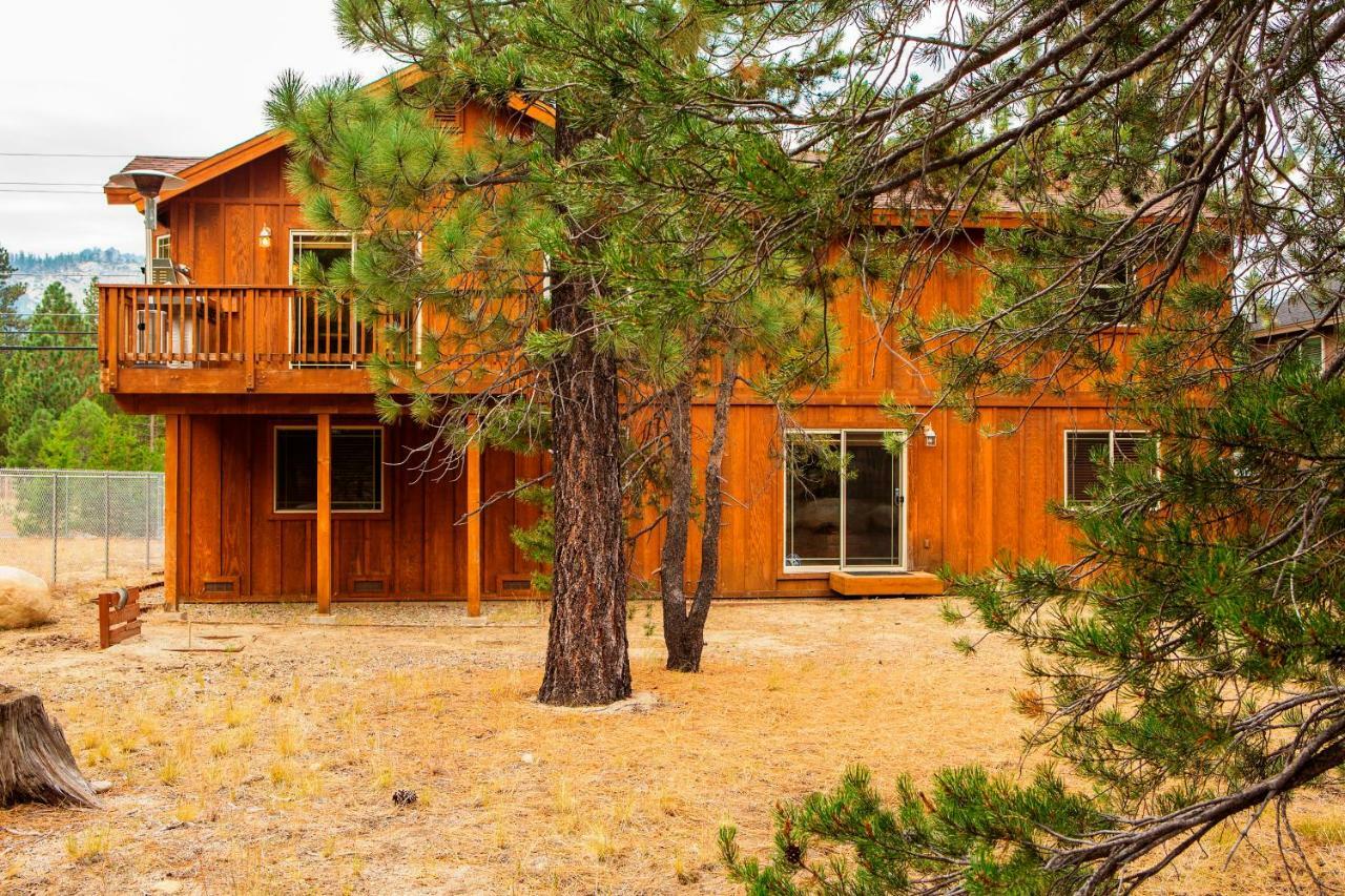 5-Star Luxury Tahoe Cabin! Great Location! Pool Table!Darts! Poker! Ping Pong! Games! South Lake Tahoe Exterior photo